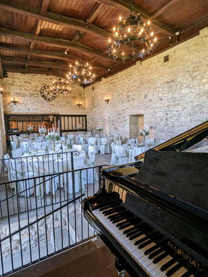 Event Finn McCool Pianist North Yorkshire