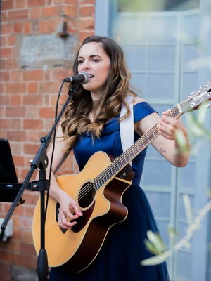 Event Jessie May Singer Guitarist Northamptonshire