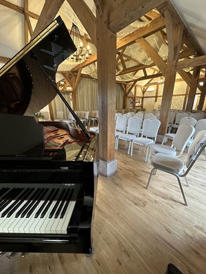 Event Finn McCool Pianist North Yorkshire