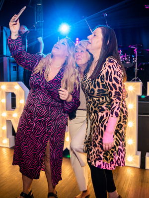 Event The Hot Shots Function Band Essex