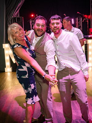 Event The Hot Shots Function Band Essex