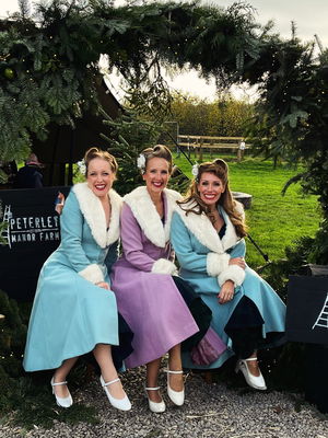 Event Santa Babes Christmas Band Buckinghamshire