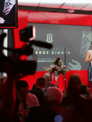 Event Louise Solo Singer Surrey