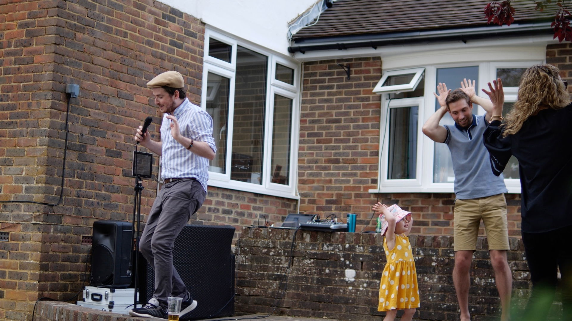 Tom Charles Singer Guitarist Review Private Party East Sussex