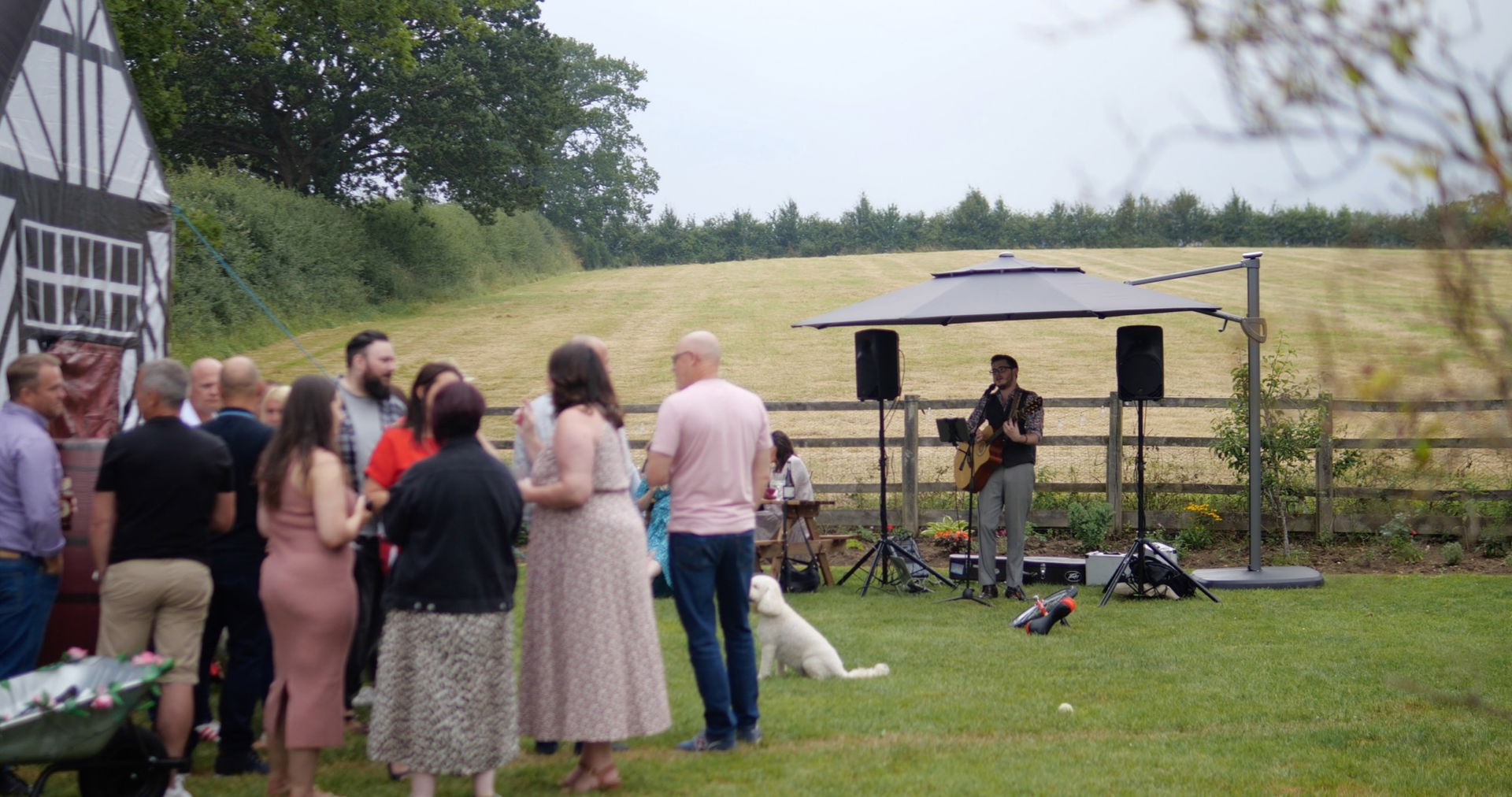 Tom Charles Singer Guitarist Review Private Party Wiltshire