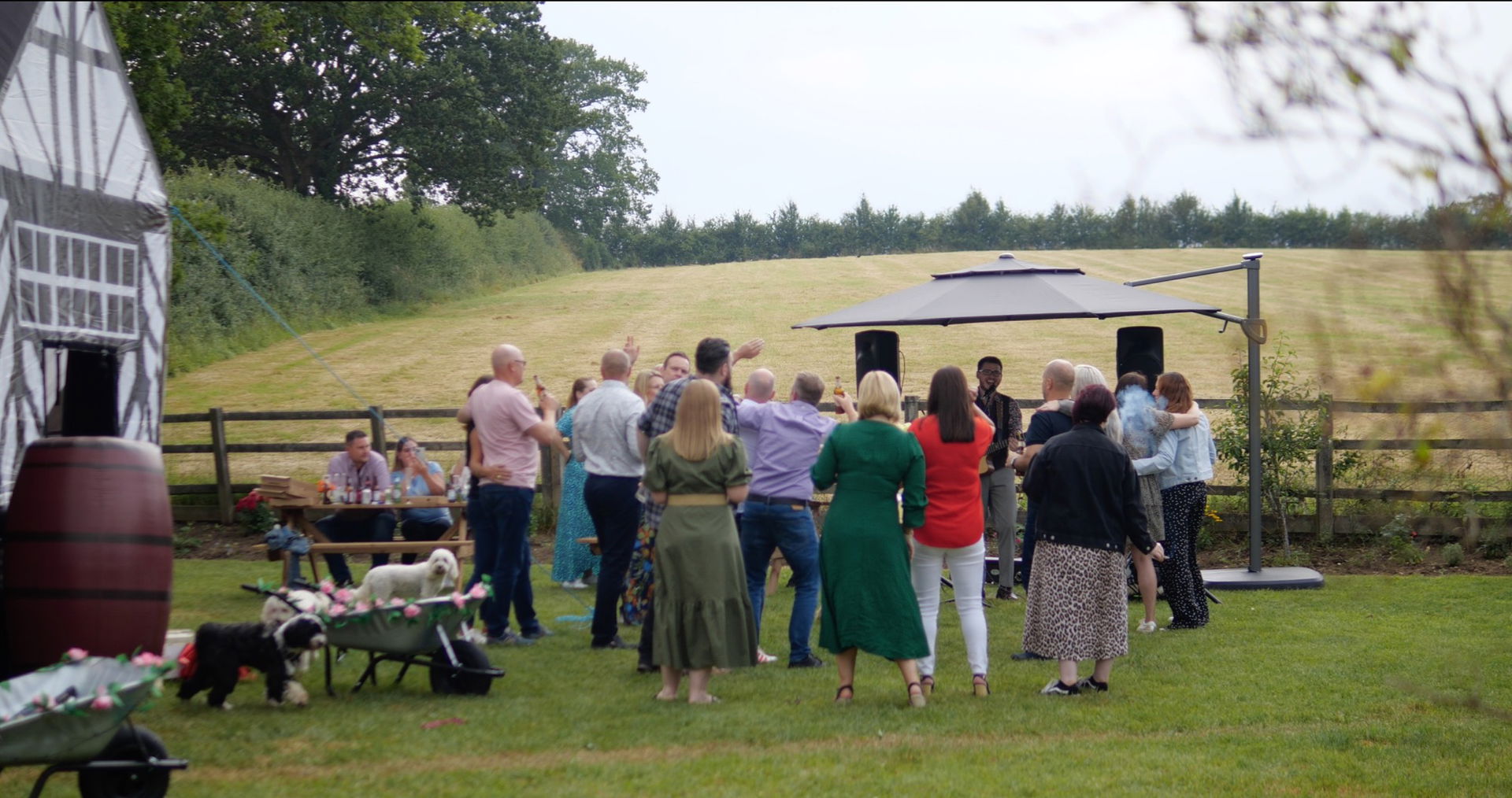 Tom Charles Singer Guitarist Review Private Party Wiltshire