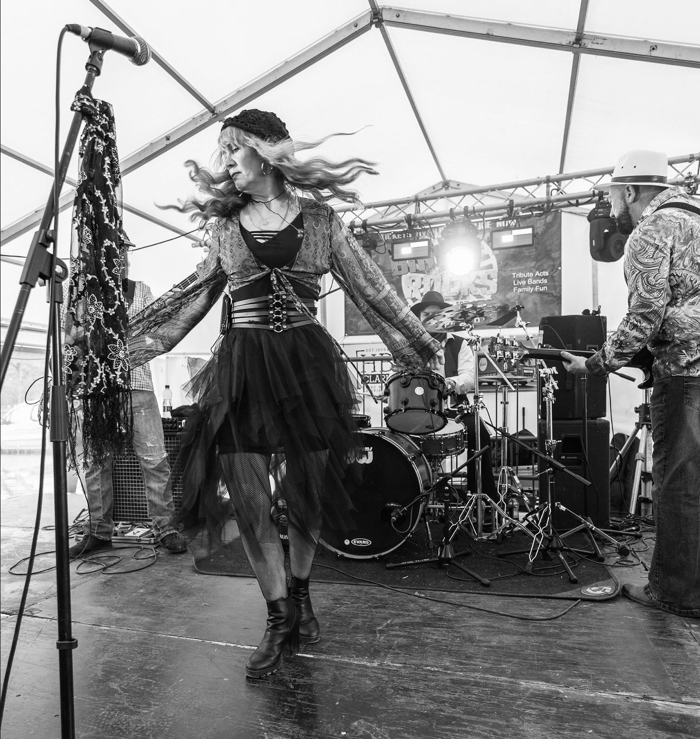 Gold Dust Dreams (Fleetwood Mac) Tribute Act Review Venue / Pub / Club Event West Yorkshire