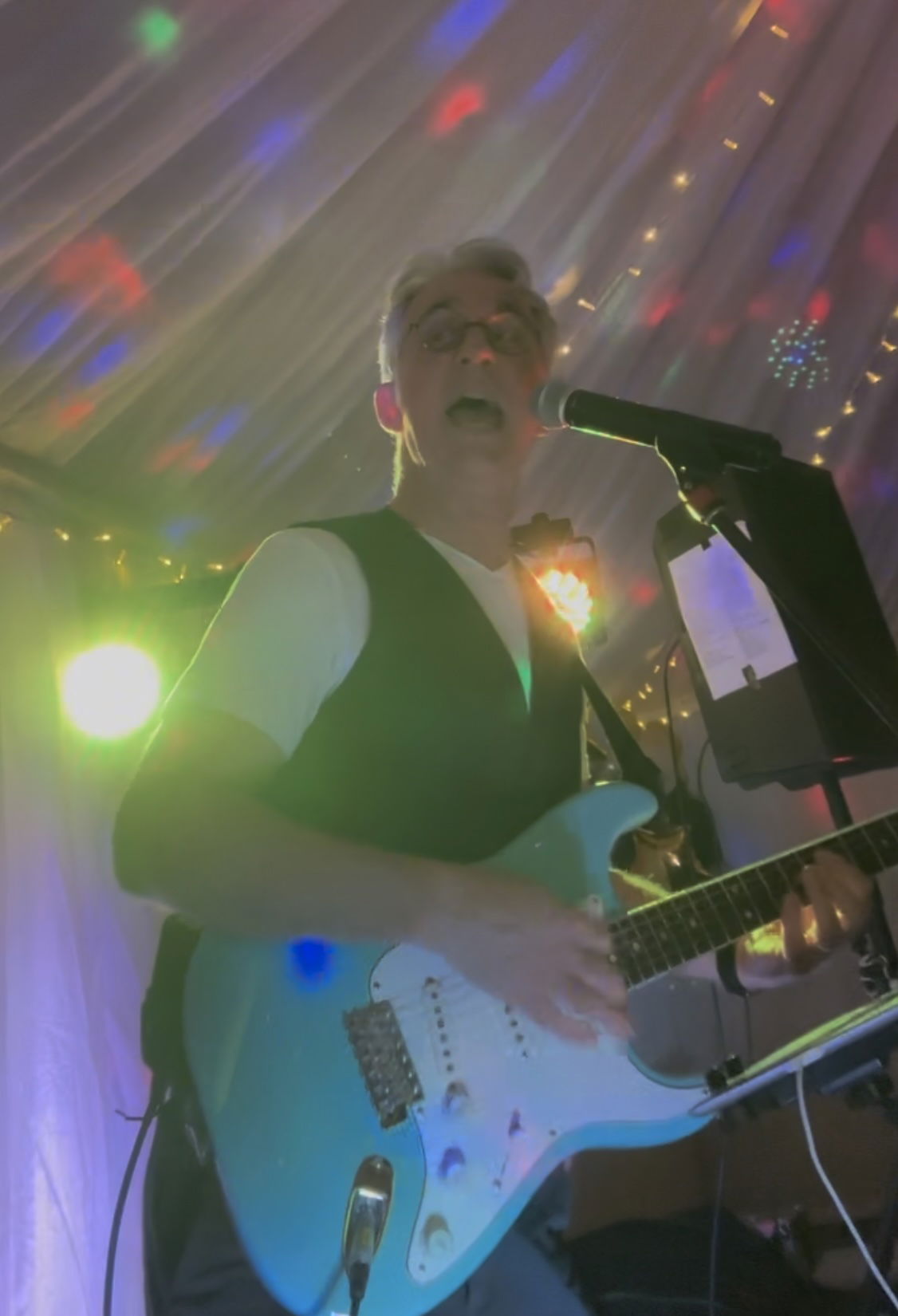 Mark Costello Solo Singer With Tracks Review Private Party Herefordshire