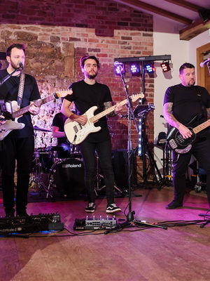 Event Happy Hour Function Band Kent