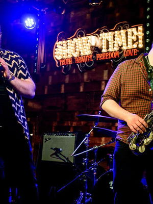 Event The Silks Function Band Manchester