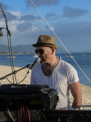 Event BABYLONDON Function Band London