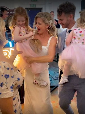 Event Sonic Paradise Pop and Dance Party Duo Oxfordshire