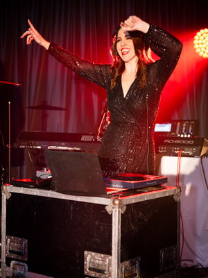 Event Sonic Paradise Pop and Dance Party Duo Oxfordshire