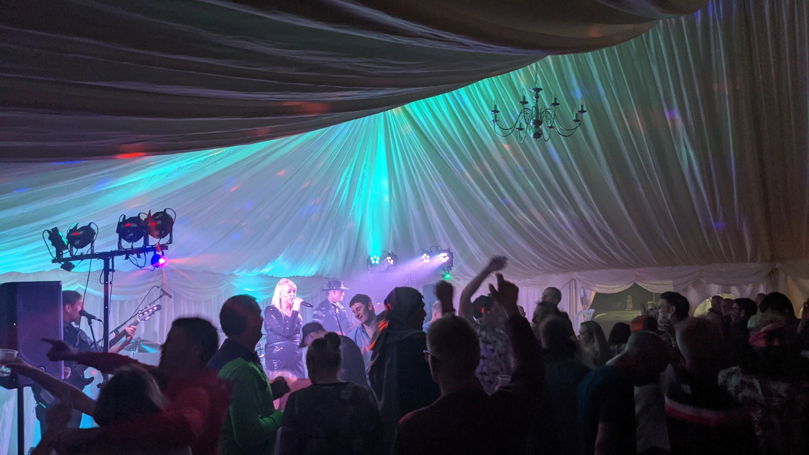 Twisted Pop Function Band Review Regatta / Sporting Event Bristol