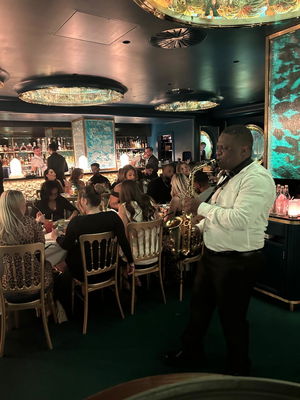 Event T-Sax Saxophonist Kent