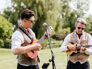 Promo Uke Springsteen Acoustic Band Buckinghamshire