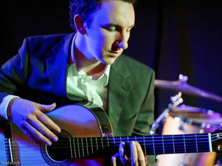 Promo Mike Williams Classical Guitarist Hertfordshire