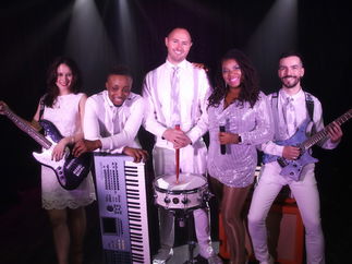 Promo Transcend Soul, Motown and Pop Party Band Surrey