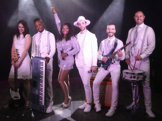 Promo Transcend Soul, Motown and Pop Party Band Surrey