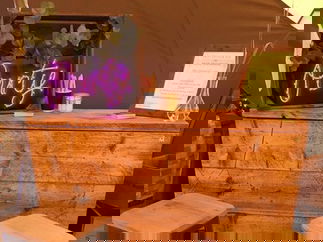 Promo The Rustic Wooden Bar Mobile Bar Derbyshire