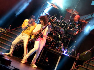 Promo (Queen) We Will Rock You Queen Tribute Band Staffordshire