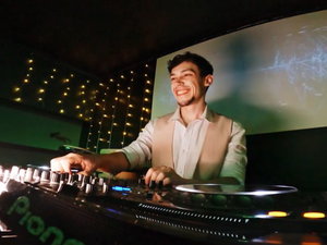 Dr Decks Wedding Band Hertfordshire
