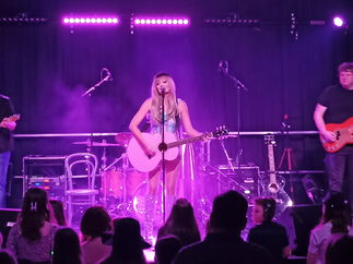 Promo Style! - A Tribute to Taylor Swift Tribute Act Leicestershire