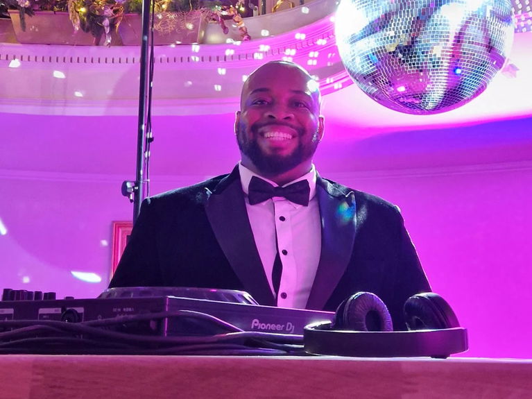 artists similar to DJ Jamz