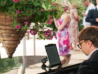 Promo Ben Fox Pianist Essex