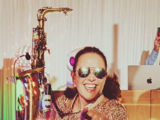 Promo Liz On Sax Saxophonist Hertfordshire