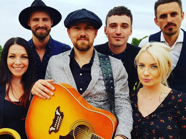 artists similar to The Shire Boys Showband