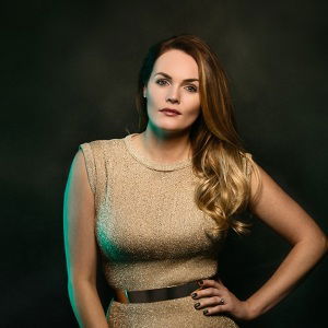 Promo Christie Prentice  London