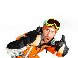 Promo LED Skiers Walkabout Christmas Act Bristol