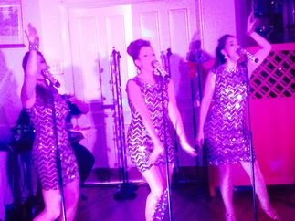 Promo Sixties Vixens Soul and Motown Vocal Trio Buckinghamshire