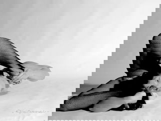 Promo Contortionist Hannah Contortionist Bristol