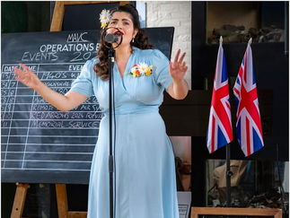 Promo Lily Belle Solo Singer With Tracks Bedfordshire