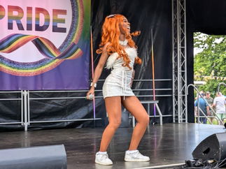 Promo Motown Queen Solo Singer With Tracks Gloucestershire