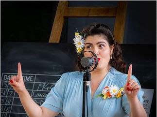 Promo Lily Belle Solo Singer With Tracks Bedfordshire