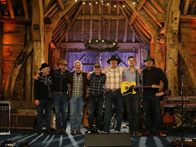 artists similar to Whiskey River