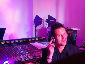 Promo Mr G Discotheques Mobile DJ Hertfordshire