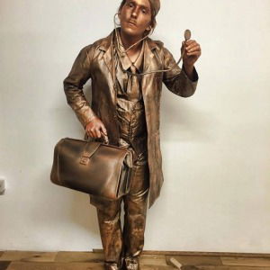 Promo Doctor and Nurse Living Statues  Leicestershire