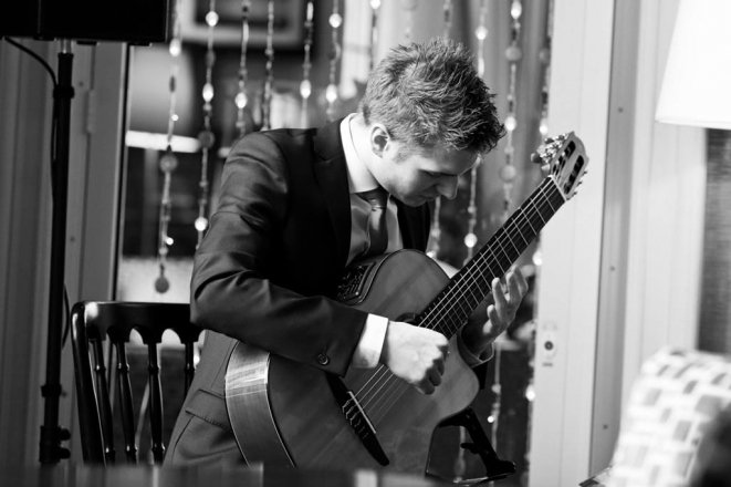 Promo Elliot Smith Classical Guitarist Staffordshire
