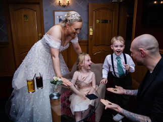 Promo Sam Holt Magician Cheshire