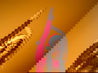 Promo Contortionist Pixie Contortionist London