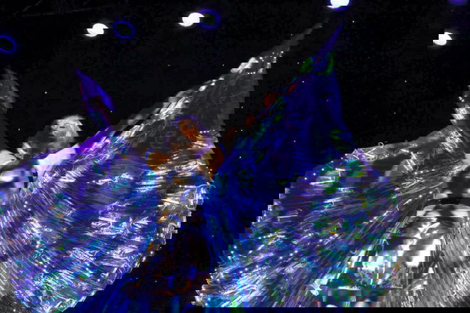 Promo LED Stilt Walkers Street Performer Leicestershire