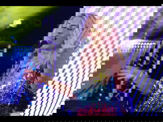 Promo The Visual Premium Show Band With LED Grand Piano London