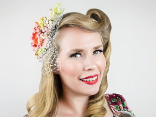 Promo Vintage Lianna Vintage 50s/60s Singer West Sussex