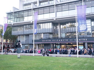 Promo Britains South East Bagpiper Piper London