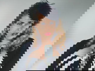 Promo Vintage Lianna Vintage 50s/60s Singer West Sussex