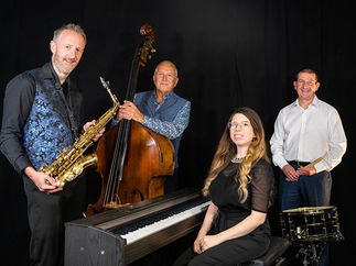 Promo Saxophonist Fred Saxophonist Hertfordshire